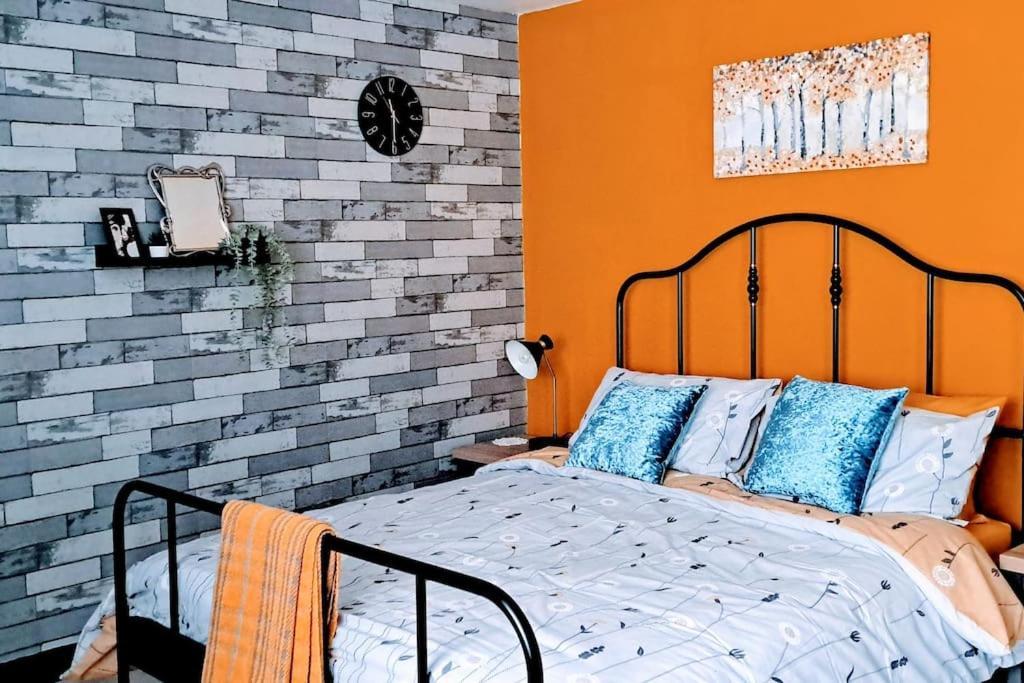 The Bolthole Apartment เนลส์เวิร์ธ ภายนอก รูปภาพ